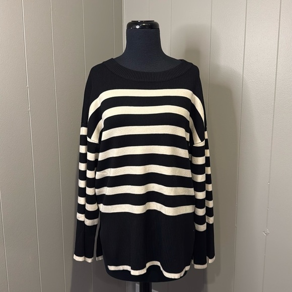 NWT Truth by Republic Women’s Small Knit Stripe Sweater Side Hem Slit - Picture 1 of 7